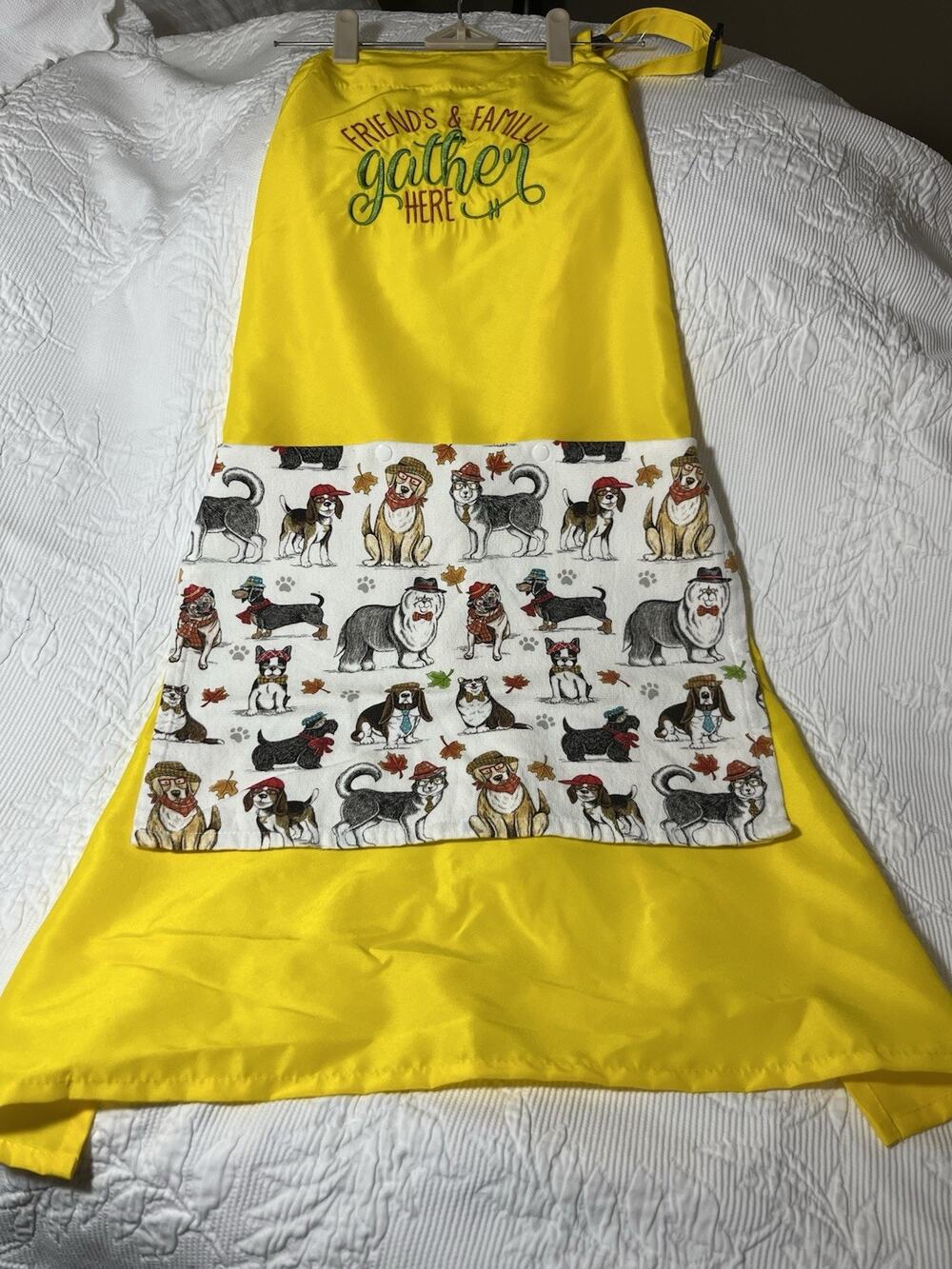 Custom Made Kitchen Apron With Embroidery Removable Towel And Washable Gift
